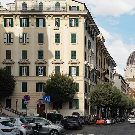 San Pietro Comfy Apartmán *